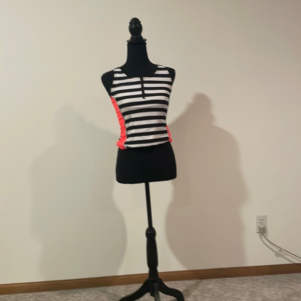 Swim top,Black, white and coral,little ziper,14-16 kids